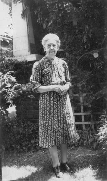 Ella (Layne) Simpson to Charlotte Stevens & Family  85 yrs old birthday day