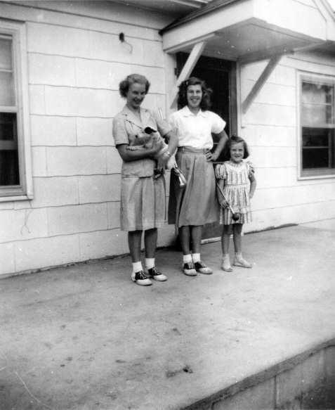 Dixie Lee Sams, Dana Lou Sams & Karen Sue Sams