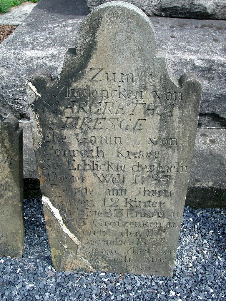 Anna Margaret Kohl Kresge Tombstone